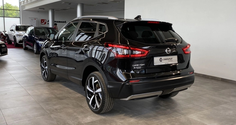 Nissan Qashqai cena 69900 przebieg: 116800, rok produkcji 2018 z Zwierzyniec małe 466